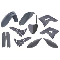 PLASTICS KIT CR 02> RSTYLE NARDO